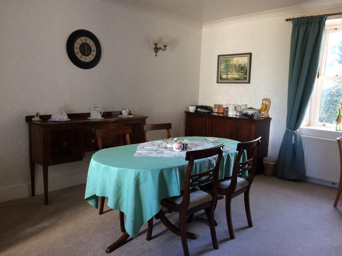 Grey Gables Farmhouse B&B Innishannon エクステリア 写真