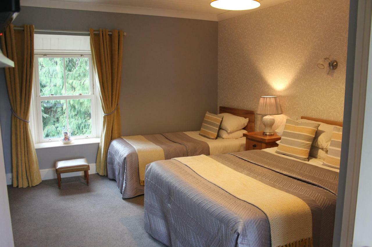 Grey Gables Farmhouse B&B Innishannon エクステリア 写真