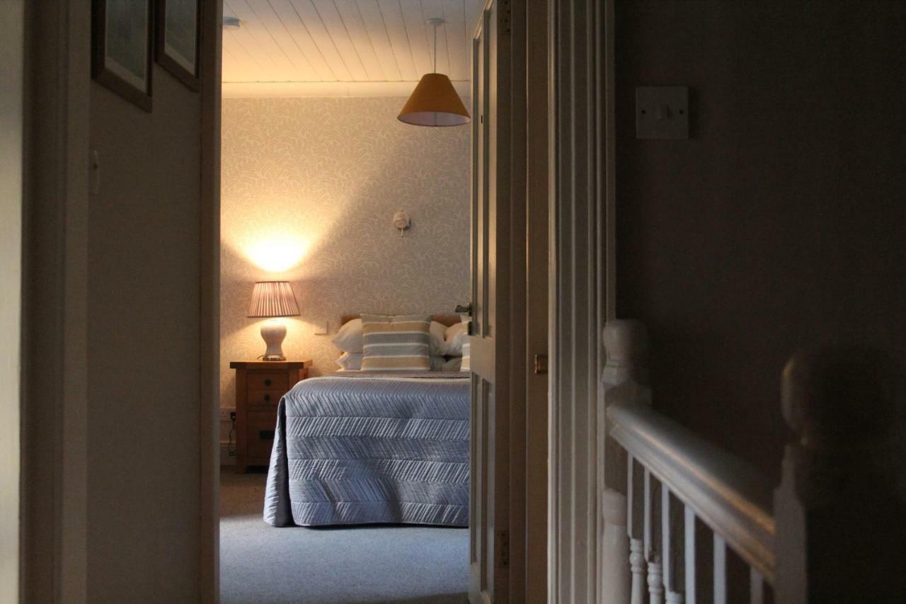 Grey Gables Farmhouse B&B Innishannon エクステリア 写真